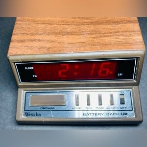 Vintage Westclox Digital Alarm Clock Electric, Battery‎ Backup